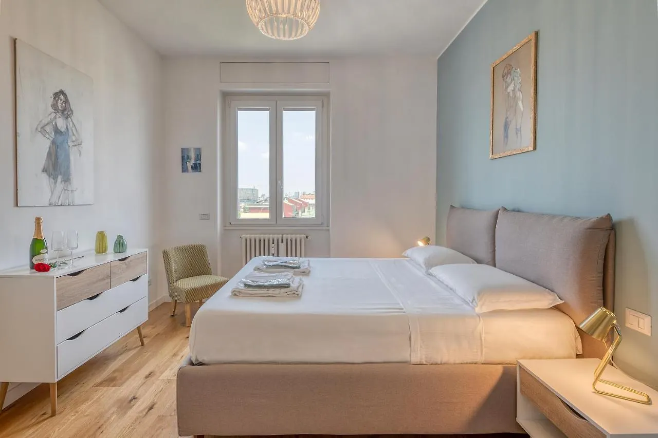 Apartment Bnbutler - Belfanti, 6 - Two Steps From Bocconi Milan